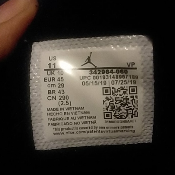 Nike Air JORDAN'S Mens Red/black&white SZ11 - Picture 5 of 8